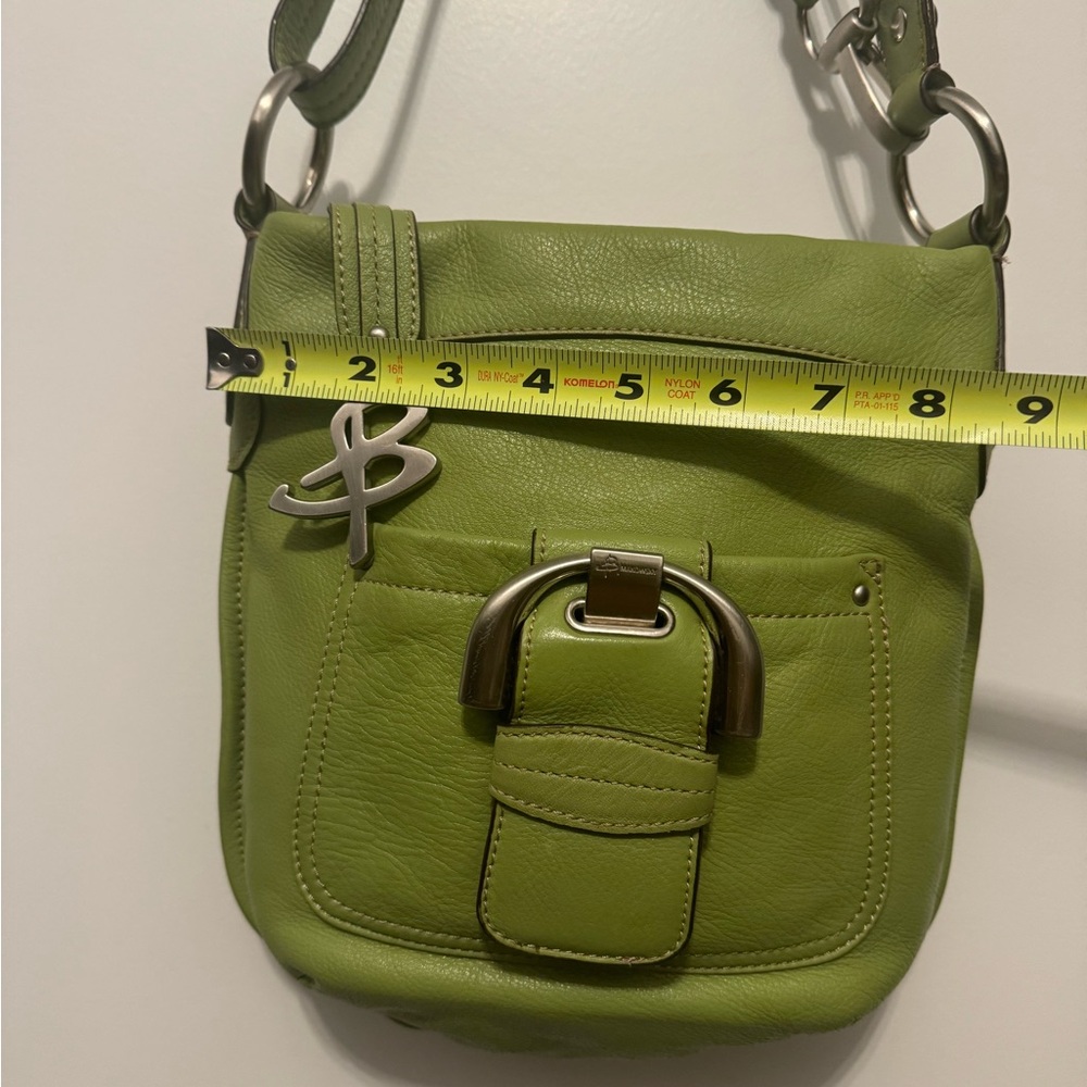 B Makowsky Bright Green Pebble Leather Convertible Crossbody/ Shoulder Bag - Picture 8 of 11